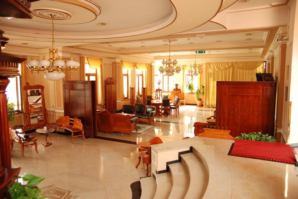 סובוטיקה Hotel Villa Majur מראה חיצוני תמונה