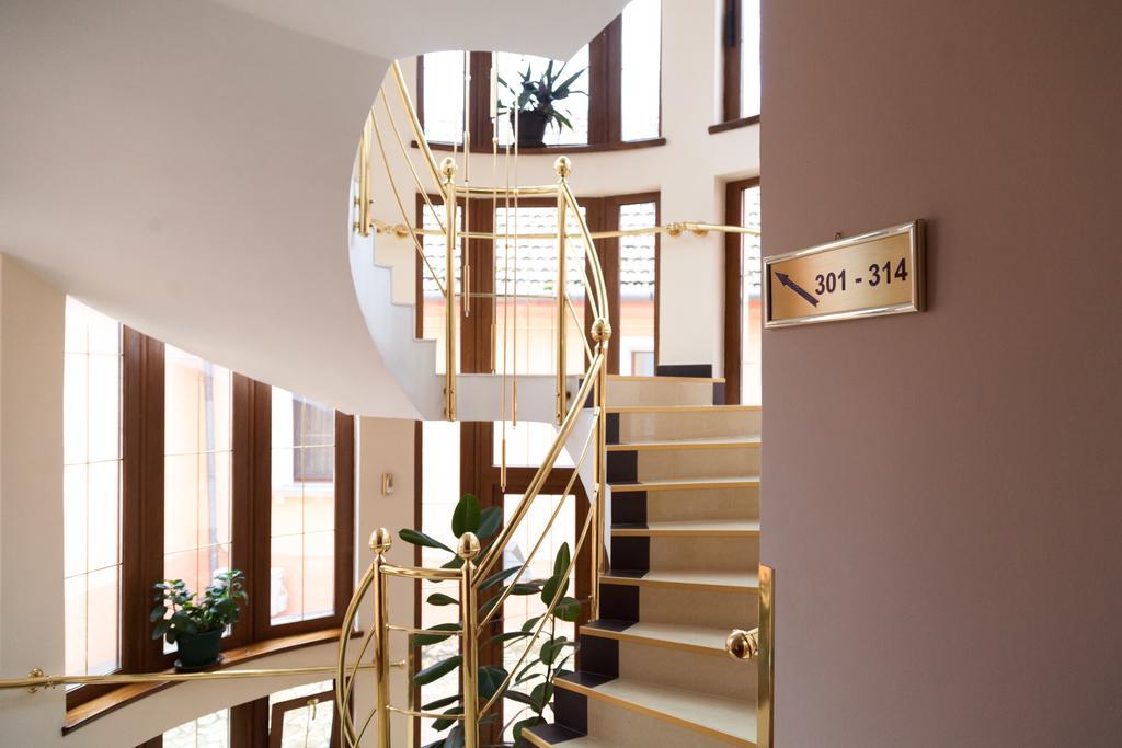 סובוטיקה Hotel Villa Majur מראה חיצוני תמונה