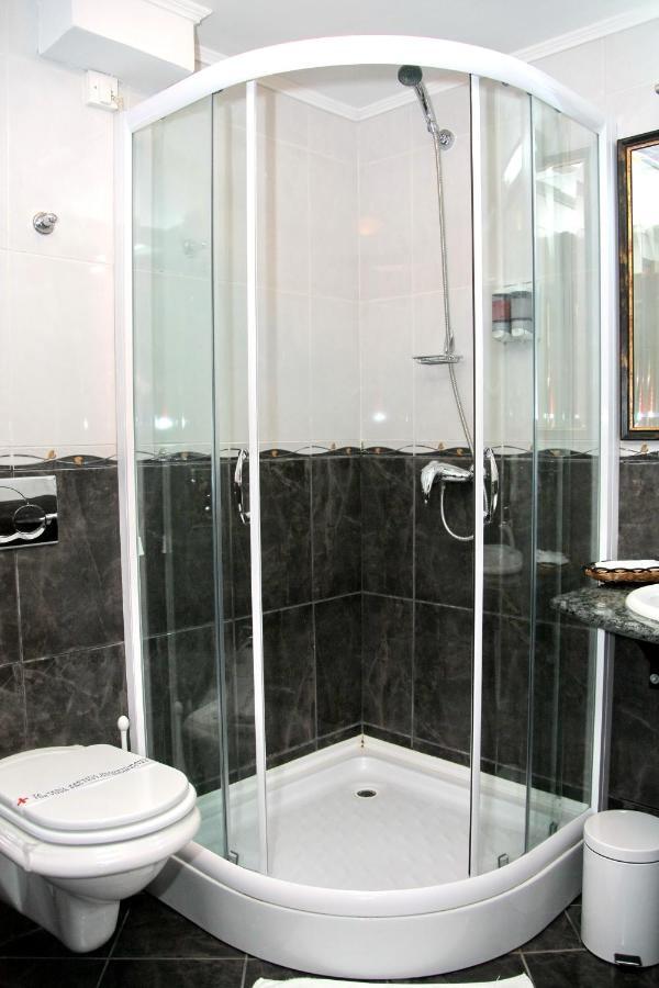 סובוטיקה Hotel Villa Majur מראה חיצוני תמונה